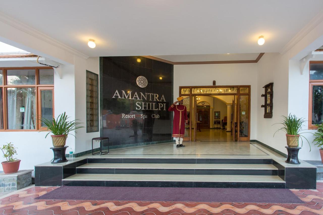 Amantra Shilpi Resort & Spa ウダイプル エクステリア 写真