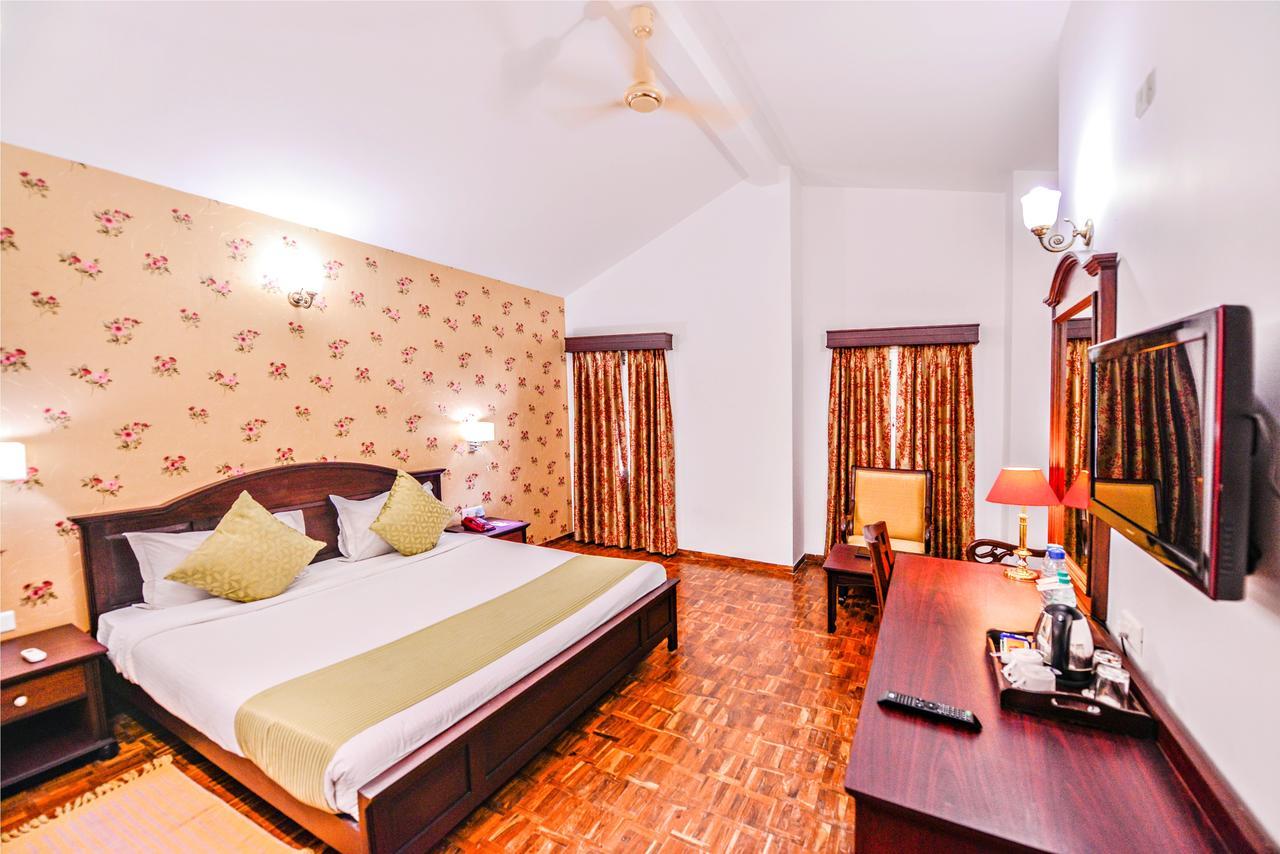 Amantra Shilpi Resort & Spa ウダイプル エクステリア 写真